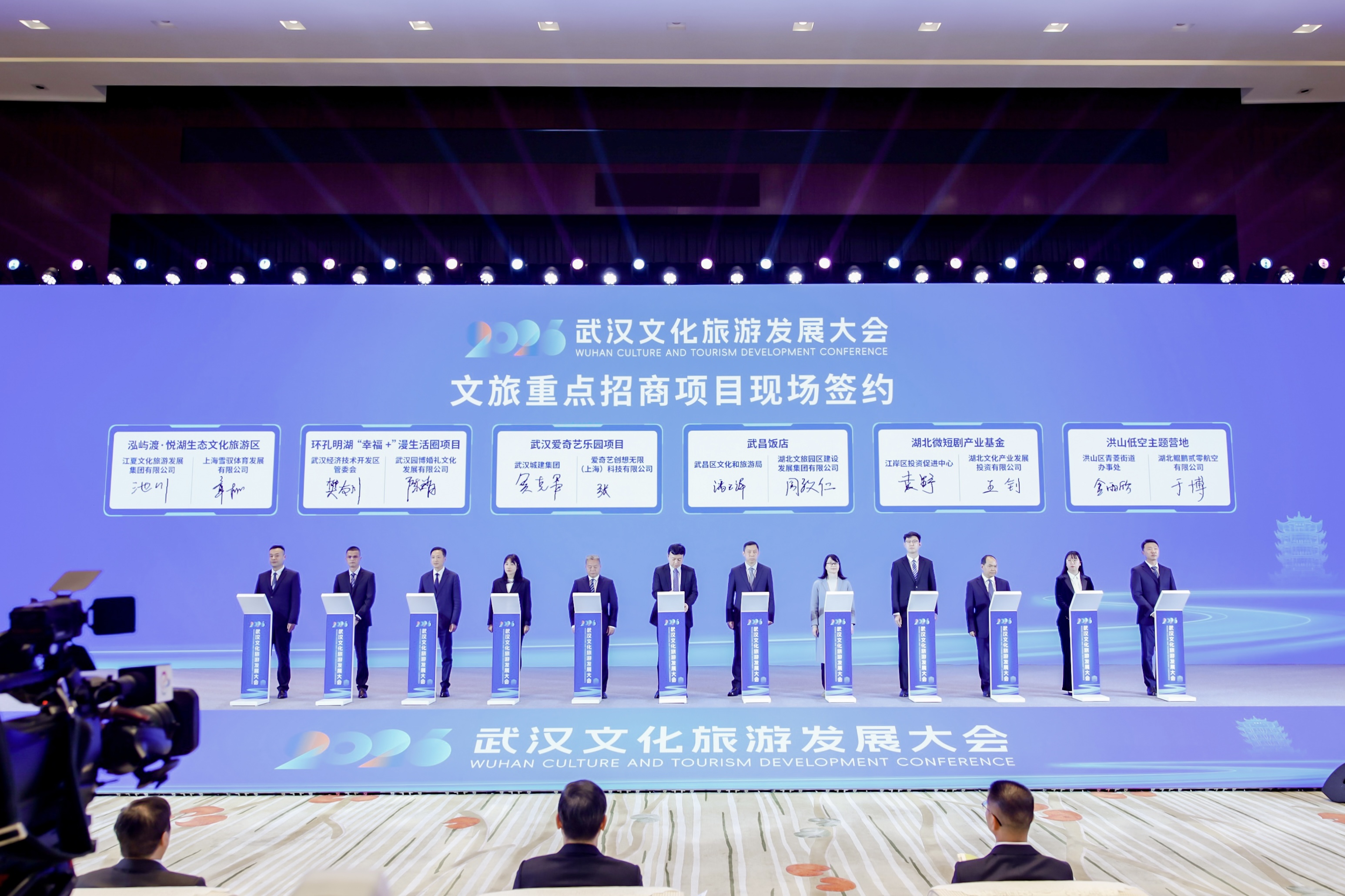 封面.jpg 封面.jpg